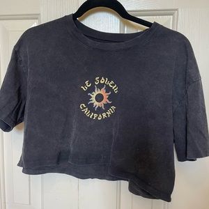 Hollister cropped graphic tee